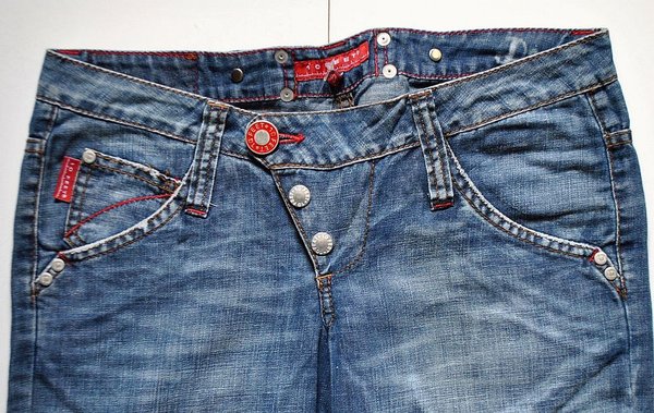 10 FEET Damen Jeans Hose Gr.29 (W29L33) Marken Damen Jeans Hosen 48041402
