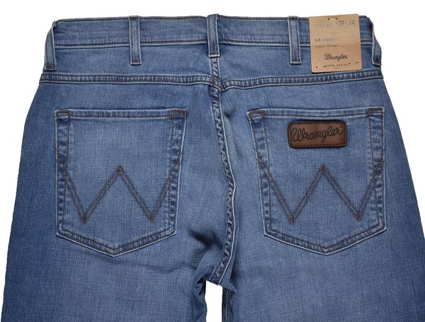 Wrangler Regular Fit Jeans Hose W30L34 Straight Marken Jeans Hosen 11-1149